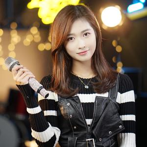 杨幂A片一二三区视频
